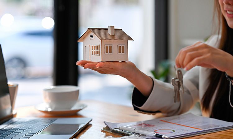. Almería Gestión Inmobiliaria S.L. en El Toyo
