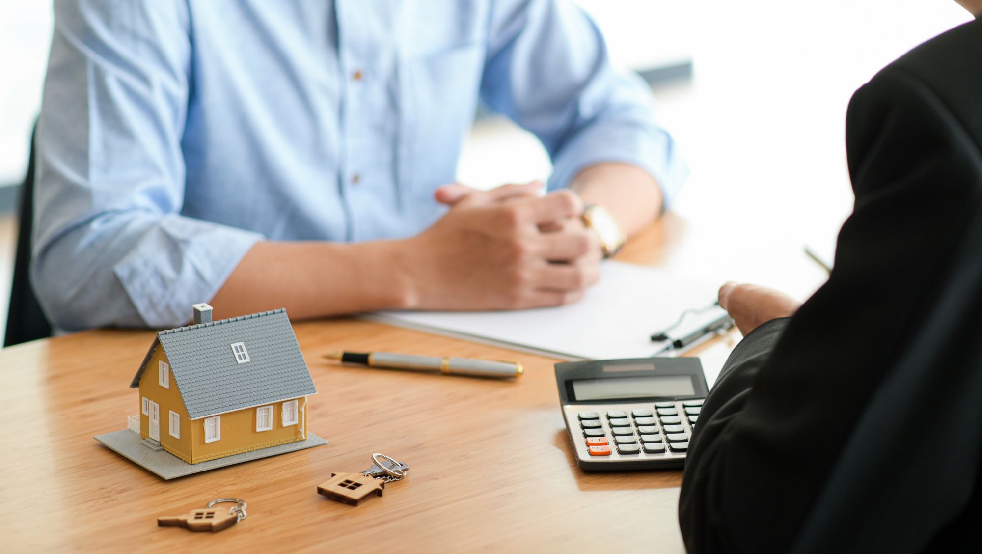 Le asesoramos en su búsqueda de  de financiación. Almería Gestión Inmobiliaria S.L. en El Toyo