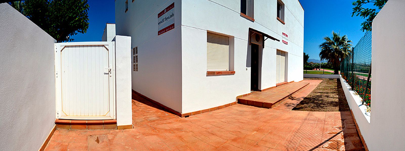 . Almería Gestión Inmobiliaria S.L. en El Toyo